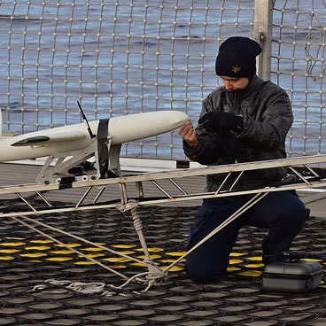 Royal Navy partners with University through alumni link