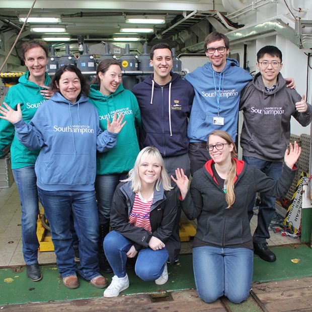 Blogging from the Mid-Atlantic Ridge